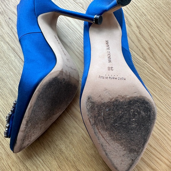 Manolo Blahnik 115 Satin Hangisi (Blue) - Picture 6 of 6